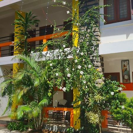 New Kovalam Beach Hotel Εξωτερικό φωτογραφία